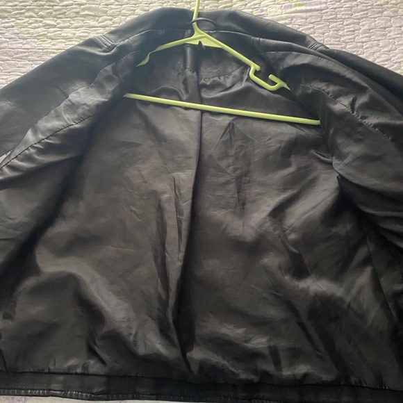 leather 🧥 jacket - Picture 4 of 4